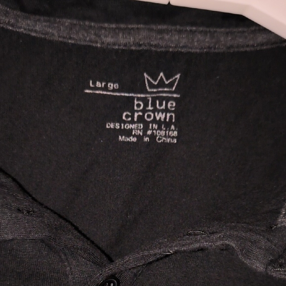 Blue Crown | Elegant Black Men's Polo Shirt - Picture 2 of 5